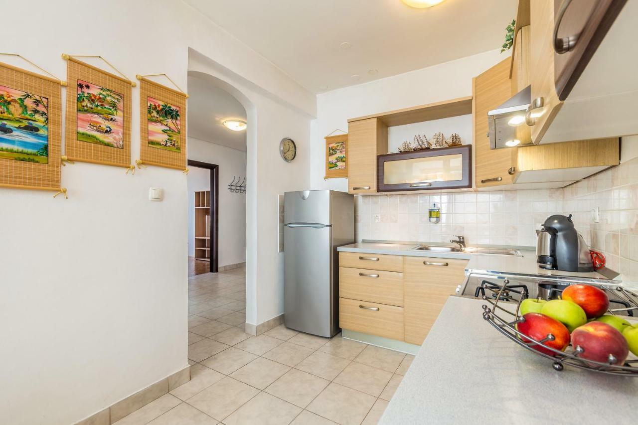 Apartment Lucky 1 Риека Экстерьер фото