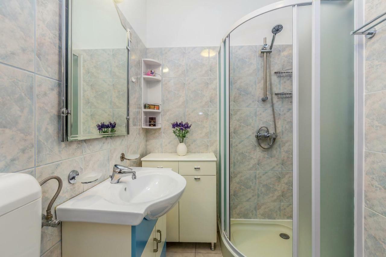 Apartment Lucky 1 Риека Экстерьер фото